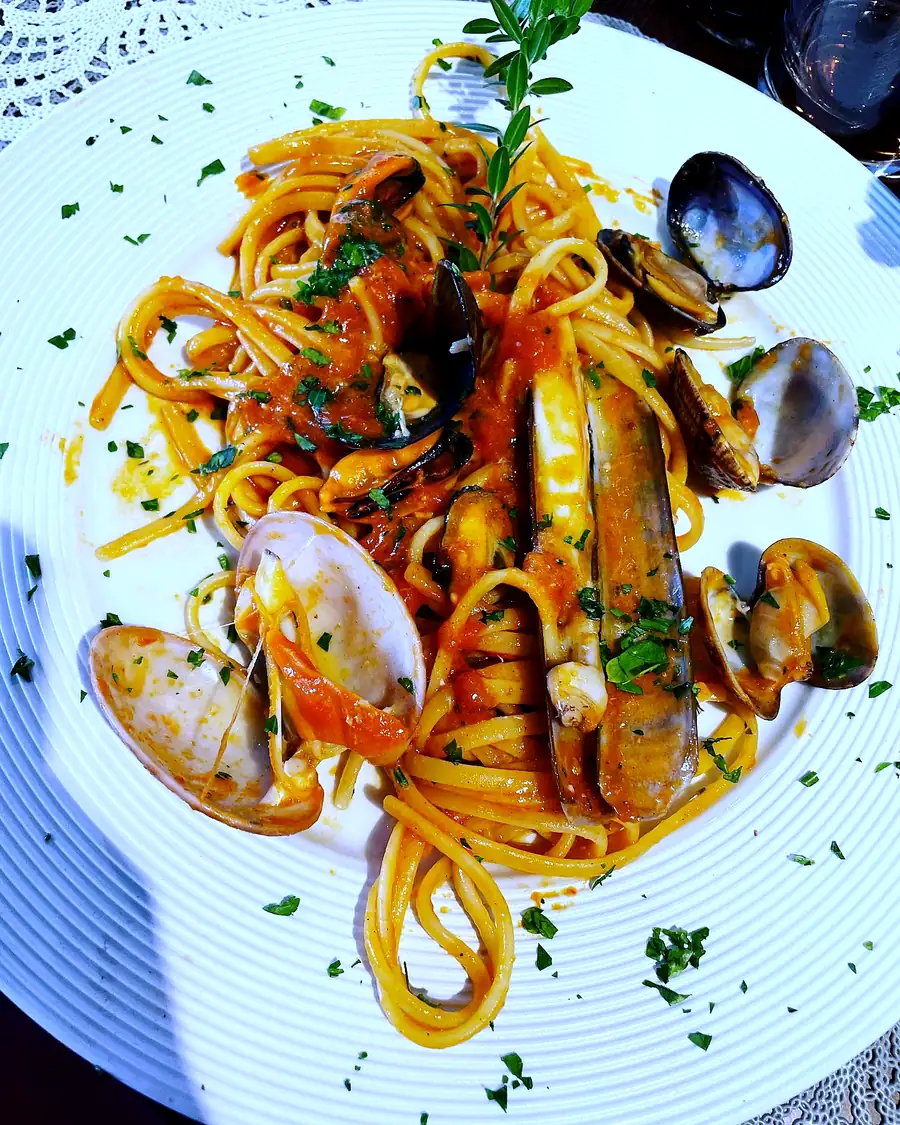 Spaghetti allo scoglio mit Venusmuscheln